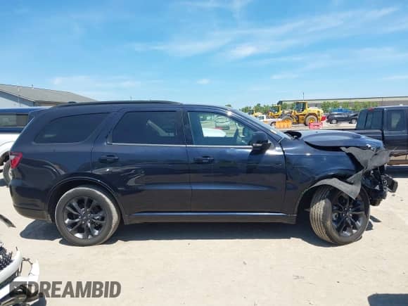 2024 Dodge Durango R/T Plus z VIN 1C4SDJCT6RC144740, wystawiony jako IAAI lot #42754345 z przebiegiem 33 115 mil mil oraz . Historia ofert i sprzedaży dostępna na DreamBid. Obrazek 14.