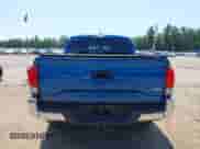 2018 Toyota Tacoma SR z VIN 3TMCZ5AN0JM126724, wystawiony jako IAAI lot #42842788 z przebiegiem 91 776 mil mil oraz . Historia ofert i sprzedaży dostępna na DreamBid. Obrazek 16.