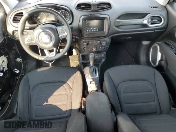 2018 Jeep Renegade Altitude with VIN ZACCJABB0JPH27164, listed as a Copart auction lot 71074155 with 87,098 mi miles and Salvage title. Bid and sale history available at DreamBid. Image 8.