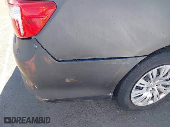 2013 Toyota Camry SE с VIN 4T1BF1FK3DU228753, выставлен на аукционе IAAI как лот 43423350 с пробегом Не указан миль и . История ставок и продаж доступна на DreamBid. Изображение 19.