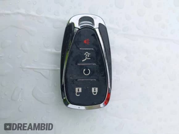 2020 Chevrolet Traverse RS с VIN 1GNEVJKW4LJ275925, выставлен на аукционе IAAI как лот 41974329 с пробегом 39 387 миль миль и . История ставок и продаж доступна на DreamBid. Изображение 11.
