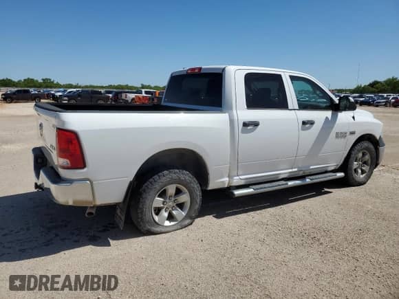 2018 Ram 1500 Tradesman z VIN 1C6RR7KT9JS313123, wystawiony jako Copart lot #52901325 z przebiegiem 164 100 mil mil oraz Czysty tytuł • Clean title. Historia ofert i sprzedaży dostępna na DreamBid. Obrazek 3.