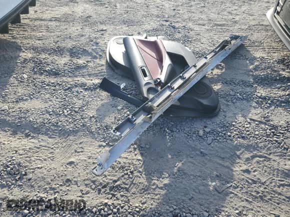 2014 Lexus IS 350 с VIN JTHBE1D29E5012376, выставлен на аукционе Copart как лот 71998715 с пробегом 121 851 миль миль и Списание • Salvage title. История ставок и продаж доступна на DreamBid. Изображение 12.