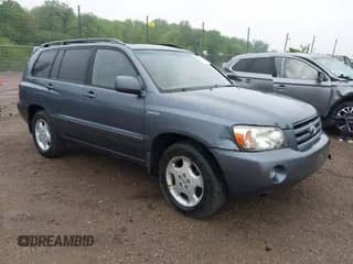 2005 Toyota Highlander с VIN JTEEP21A350069286, выставлен на аукционе IAAI как лот 42313920 с пробегом 206 847 миль миль и . История ставок и продаж доступна на DreamBid. Изображение 1.