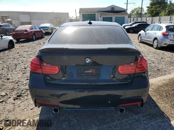 2014 BMW 3 Series 335i с VIN WBA3A9C51EKW74043, выставлен на аукционе Copart как лот 81235465 с пробегом Не указан миль и Списание • Salvage title. История ставок и продаж доступна на DreamBid. Изображение 6.