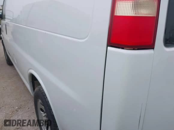 2009 Chevrolet Express Cargo с VIN 1GCFG15X091101256, выставлен на аукционе IAAI как лот 41876722 с пробегом 205 406 миль миль и . История ставок и продаж доступна на DreamBid. Изображение 3.