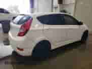 2016 Hyundai Accent SE z VIN KMHCT5AE8GU290790, wystawiony jako Copart lot #69848635 z przebiegiem 125 667 mil mil oraz Czysty tytuł • Clean title. Historia ofert i sprzedaży dostępna na DreamBid. Obrazek 3.