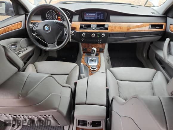 2008 BMW 5 Series 528i with VIN WBANU53598CT05129, listed as a Copart auction lot 80747395 with 141,871 mi miles and Salvage title. Bid and sale history available at DreamBid. Image 8.