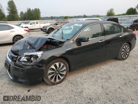 2015 Honda Accord Touring with VIN 1HGCR6F77FA012371, listed as a Copart auction lot 71718665 with 223,602 mi miles and Salvage title. Bid and sale history available at DreamBid. Image 1.