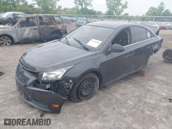 2014 Chevrolet Cruze ECO с VIN 1G1PJ5SB8E7177247, выставлен на аукционе IAAI как лот 42473010 с пробегом 120 898 миль миль и . История ставок и продаж доступна на DreamBid. Изображение 2.