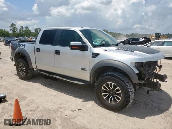 2012 Ford F-150 SVT Raptor z VIN 1FTFW1R64CFC19244, wystawiony jako Copart lot #61848045 z przebiegiem 202 645 mil mil oraz Szkoda całkowita • Salvage title. Historia ofert i sprzedaży dostępna na DreamBid. Obrazek 4.
