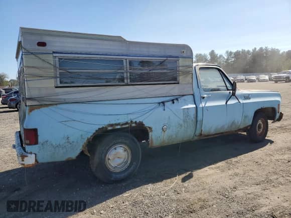 1976 Chevrolet Silverado 1500 z VIN CCV146B170489, wystawiony jako Copart lot #75365924 z przebiegiem 92 718 mil mil oraz Nie do naprawy • Non repairable. Historia ofert i sprzedaży dostępna na DreamBid. Obrazek 3.