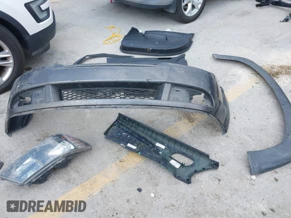 2018 Dodge Journey SE с VIN 3C4PDCAB5JT491013, выставлен на аукционе IAAI как лот 43228129 с пробегом Не указан миль и . История ставок и продаж доступна на DreamBid. Изображение 11.