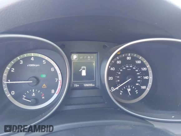 2018 Hyundai Santa Fe 2.4L с VIN 5XYZU3LBXJG568679, выставлен на аукционе IAAI как лот 43122708 с пробегом 128 209 миль миль и . История ставок и продаж доступна на DreamBid. Изображение 7.