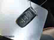 2019 Ram 1500 Rebel z VIN 1C6SRFET2KN705108, wystawiony jako IAAI lot #43163417 z przebiegiem 110 932 mil mil oraz . Historia ofert i sprzedaży dostępna na DreamBid. Obrazek 11.