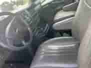 2018 Chevrolet Express Cargo z VIN 1GCWGBFG0J1321487, wystawiony jako Copart lot #80459925 z przebiegiem 148 159 mil mil oraz Czysty tytuł • Clean title. Historia ofert i sprzedaży dostępna na DreamBid. Obrazek 14.