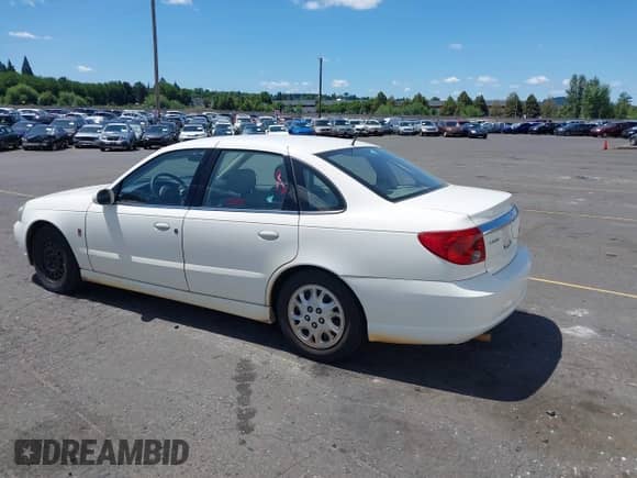 2004 Saturn L L300 1 with VIN 1G8JC54F54Y516489, listed as a IAAI auction lot 42647293 with 47,476 mi miles and . Bid and sale history available at DreamBid. Image 3.