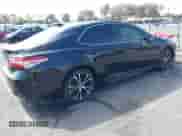 2019 Toyota Camry SE z VIN 4T1B11HK3KU216191, wystawiony jako IAAI lot #43346776 z przebiegiem 105 440 mil mil oraz . Historia ofert i sprzedaży dostępna na DreamBid. Obrazek 4.