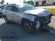 2025 Hyundai Tucson SEL с VIN 5NMJBCDE9SH496702, выставлен на аукционе IAAI как лот 43483616 с пробегом 22 721 миль миль и . История ставок и продаж доступна на DreamBid. Изображение 1.