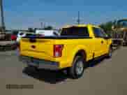 2017 Ford F-150 XL z VIN 1FTFX1EF9HKD62465, wystawiony jako IAAI lot #42456094 z przebiegiem 99 402 mil mil oraz . Historia ofert i sprzedaży dostępna na DreamBid. Obrazek 4.