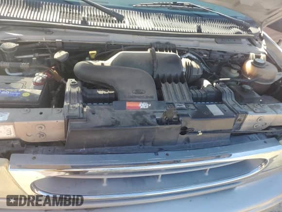 2002 Ford Econoline Cargo Recreational with VIN 1FDRE14L22HB70265, listed as a Copart auction lot 69053235 with 245,320 mi miles and Salvage title. Bid and sale history available at DreamBid. Image 12.