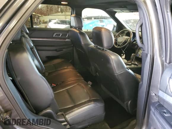 2017 Ford Explorer Limited z VIN 1FM5K8F86HGB82345, wystawiony jako Copart lot #84227085 z przebiegiem 166 864 mil mil oraz Czysty tytuł • Clean title. Historia ofert i sprzedaży dostępna na DreamBid. Obrazek 11.