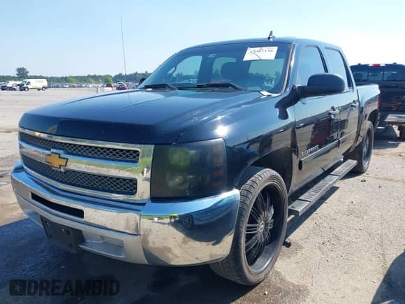 2013 Chevrolet Silverado 1500 LS z VIN 3GCPCREA2DG254323, wystawiony jako IAAI lot #43062136 z przebiegiem 225 967 mil mil oraz . Historia ofert i sprzedaży dostępna na DreamBid. Obrazek 17.