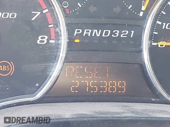 2010 Chevrolet Colorado 1LT z VIN 1GCJTCDE0A8138854, wystawiony jako IAAI lot #43450584 z przebiegiem 275 389 mil mil oraz . Historia ofert i sprzedaży dostępna na DreamBid. Obrazek 16.