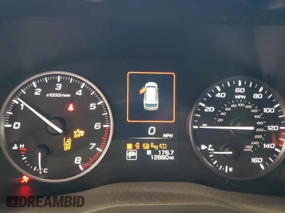 2024 Subaru Ascent Premium с VIN 4S4WMAED6R3447648, выставлен на аукционе Copart как лот 63871995 с пробегом 12 880 миль миль и Чистый • Clean title. История ставок и продаж доступна на DreamBid. Изображение 9.