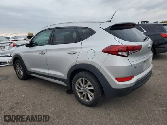 2017 Hyundai Tucson SE z VIN KM8J3CA47HU481475, wystawiony jako Copart lot #82570475 z przebiegiem 153 935 mil mil oraz Czysty tytuł • Clean title. Historia ofert i sprzedaży dostępna na DreamBid. Obrazek 2.