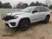 2025 Jeep Grand Cherokee Laredo with VIN 1C4RJHAG4SC264533, listed as a Copart auction lot 53165285 with 5,273 mi miles and Salvage title. Bid and sale history available at DreamBid. Image 1.