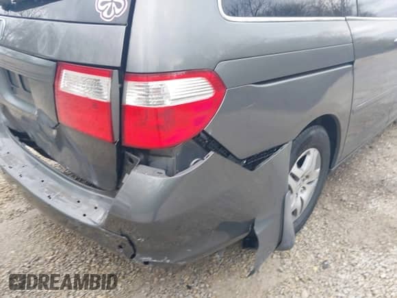 2007 Honda Odyssey EX-L с VIN 5FNRL38767B406636, выставлен на аукционе IAAI как лот 42032947 с пробегом 228 139 миль миль и . История ставок и продаж доступна на DreamBid. Изображение 17.