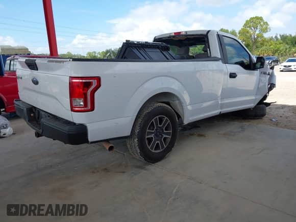 2016 Ford F-150 XL с VIN 1FTMF1CF6GKF56298, выставлен на аукционе IAAI как лот 43404426 с пробегом 103 969 миль миль и . История ставок и продаж доступна на DreamBid. Изображение 4.