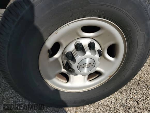 2019 Chevrolet Express Cargo с VIN 1GCWGAFG0K1306712, выставлен на аукционе IAAI как лот 43540171 с пробегом 171 224 миль миль и . История ставок и продаж доступна на DreamBid. Изображение 8.