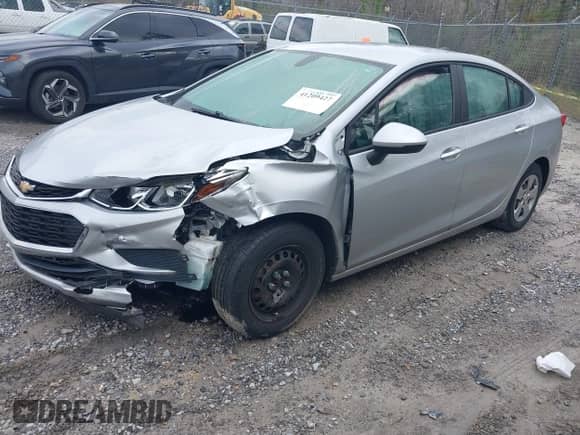 2018 Chevrolet Cruze LS с VIN 1G1BC5SM8J7111460, выставлен на аукционе IAAI как лот 41209427 с пробегом 89 637 миль миль и . История ставок и продаж доступна на DreamBid. Изображение 21.