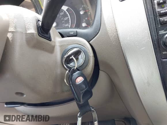 2007 Hyundai Tucson SE z VIN KM8JN12D57U617338, wystawiony jako IAAI lot #42968779 z przebiegiem 164 153 mil mil oraz . Historia ofert i sprzedaży dostępna na DreamBid. Obrazek 11.