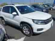 2017 Volkswagen Tiguan S with VIN WVGAV7AX9HK011875, listed as a IAAI auction lot 43359363 with 91,517 mi miles and . Bid and sale history available at DreamBid. Image 1.