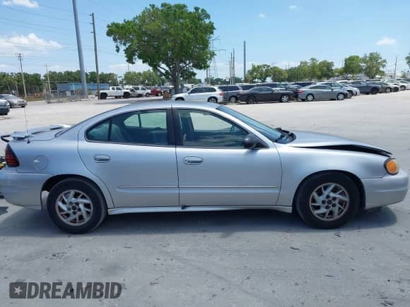 2004 Pontiac Grand Am SE1 с VIN 1G2NF52F34M504774, выставлен на аукционе IAAI как лот 42188471 с пробегом 148 727 миль миль и . История ставок и продаж доступна на DreamBid. Изображение 13.