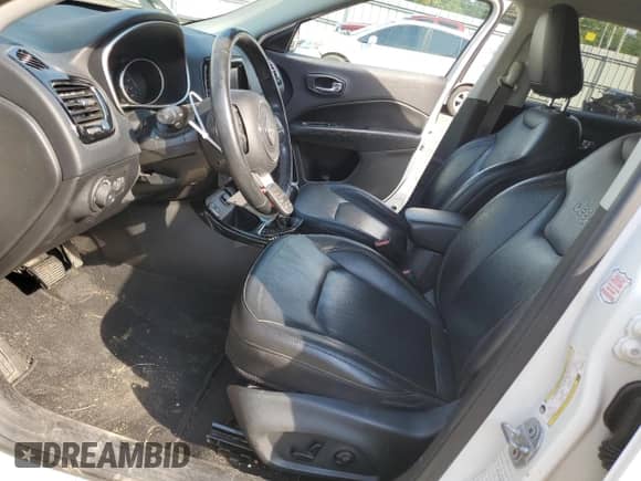 2019 Jeep Compass Limited with VIN 3C4NJCCB7KT662584, listed as a Copart auction lot 68265085 with 75,610 mi miles and Salvage title. Bid and sale history available at DreamBid. Image 7.