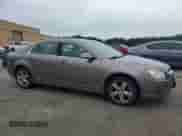 2010 Chevrolet Malibu 2LT с VIN 1G1ZD5EB2A4123157, выставлен на аукционе Copart как лот 67612725 с пробегом 110 282 миль миль и Списание • Salvage title. История ставок и продаж доступна на DreamBid. Изображение 4.