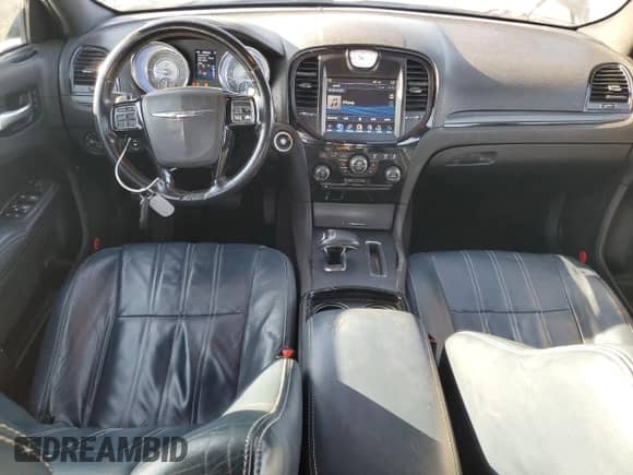 2014 Chrysler 300 S with VIN 2C3CCABGXEH250695, listed as a Copart auction lot 81657425 with 280,544 mi miles and Salvage title. Bid and sale history available at DreamBid. Image 8.