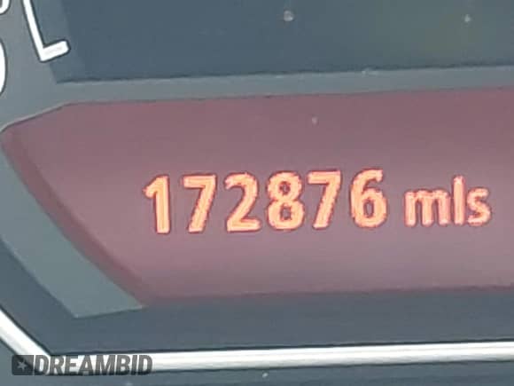 2008 BMW 7 Series 750i with VIN WBAHL83518DT13849, listed as a IAAI auction lot 43323305 with 172,876 mi miles and . Bid and sale history available at DreamBid. Image 15.