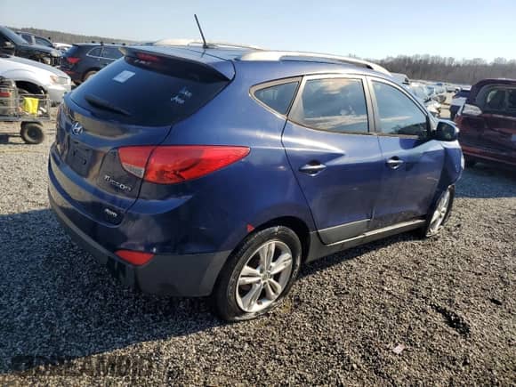 2012 Hyundai Tucson Limited с VIN KM8JUCAC7CU380319, выставлен на аукционе Copart как лот 46699935 с пробегом 203 584 миль миль и Списание • Salvage title. История ставок и продаж доступна на DreamBid. Изображение 3.
