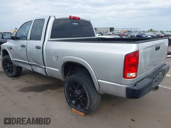 2007 Dodge 2500 SLT with VIN 1D7KS28C87J508319, listed as a IAAI auction lot 43421096 with 247,302 mi miles and . Bid and sale history available at DreamBid. Image 3.
