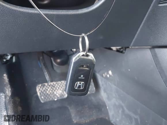 2022 Honda Pilot Elite z VIN 5FNYF6H0XNB014165, wystawiony jako IAAI lot #41196850 z przebiegiem 107 032 mil mil oraz . Historia ofert i sprzedaży dostępna na DreamBid. Obrazek 11.