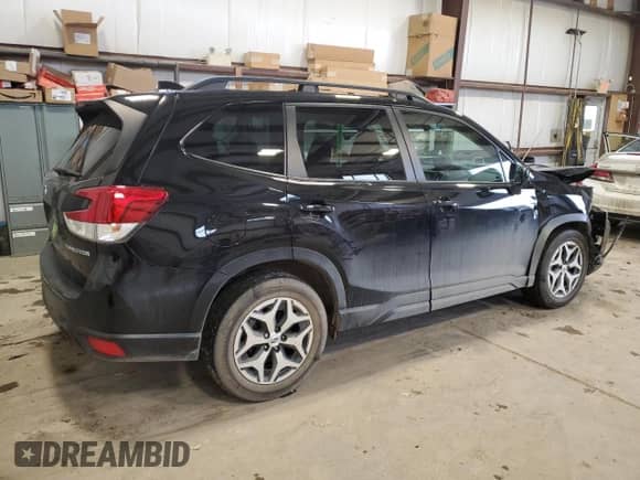 2020 Subaru Forester with VIN JF2SKEJC9LH534050, listed as a Copart auction lot 48313474 with 62,708 mi miles and . Bid and sale history available at DreamBid. Image 3.