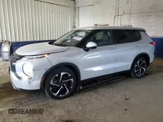 2023 Mitsubishi Outlander SE with VIN JA4J4UA85PZ058819, listed as a Copart auction lot 82091425 with 24,978 mi miles and Salvage title. Bid and sale history available at DreamBid. Image 1.