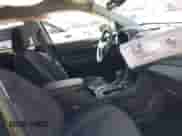 2019 Chevrolet Equinox LT с VIN 2GNAXKEV9K6305577, выставлен на аукционе IAAI как лот 43212581 с пробегом 66 255 миль миль и . История ставок и продаж доступна на DreamBid. Изображение 5.