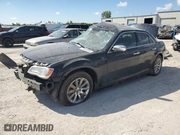 2011 Chrysler 300 Limited с VIN 2C3CA5CG6BH593852, выставлен на аукционе Copart как лот 70000995 с пробегом 163 054 миль миль и Списание • Salvage title. История ставок и продаж доступна на DreamBid. Изображение 1.