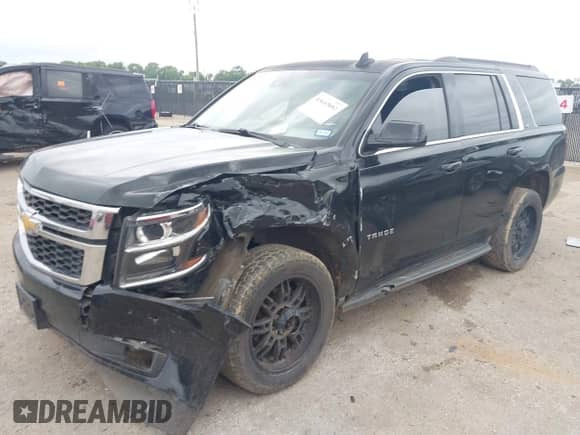 2016 Chevrolet Tahoe LT z VIN 1GNSKBKCXGR396943, wystawiony jako IAAI lot #42642092 z przebiegiem 194 932 mil mil oraz . Historia ofert i sprzedaży dostępna na DreamBid. Obrazek 2.